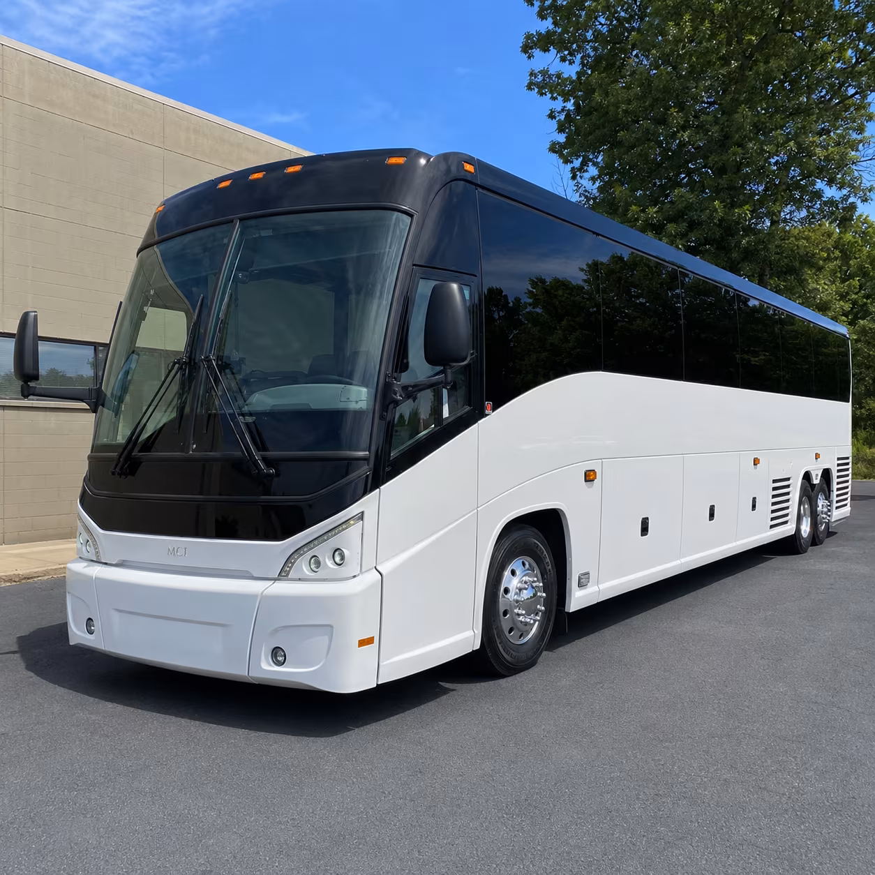 carlsbad tech and biotech campus shuttle buses
