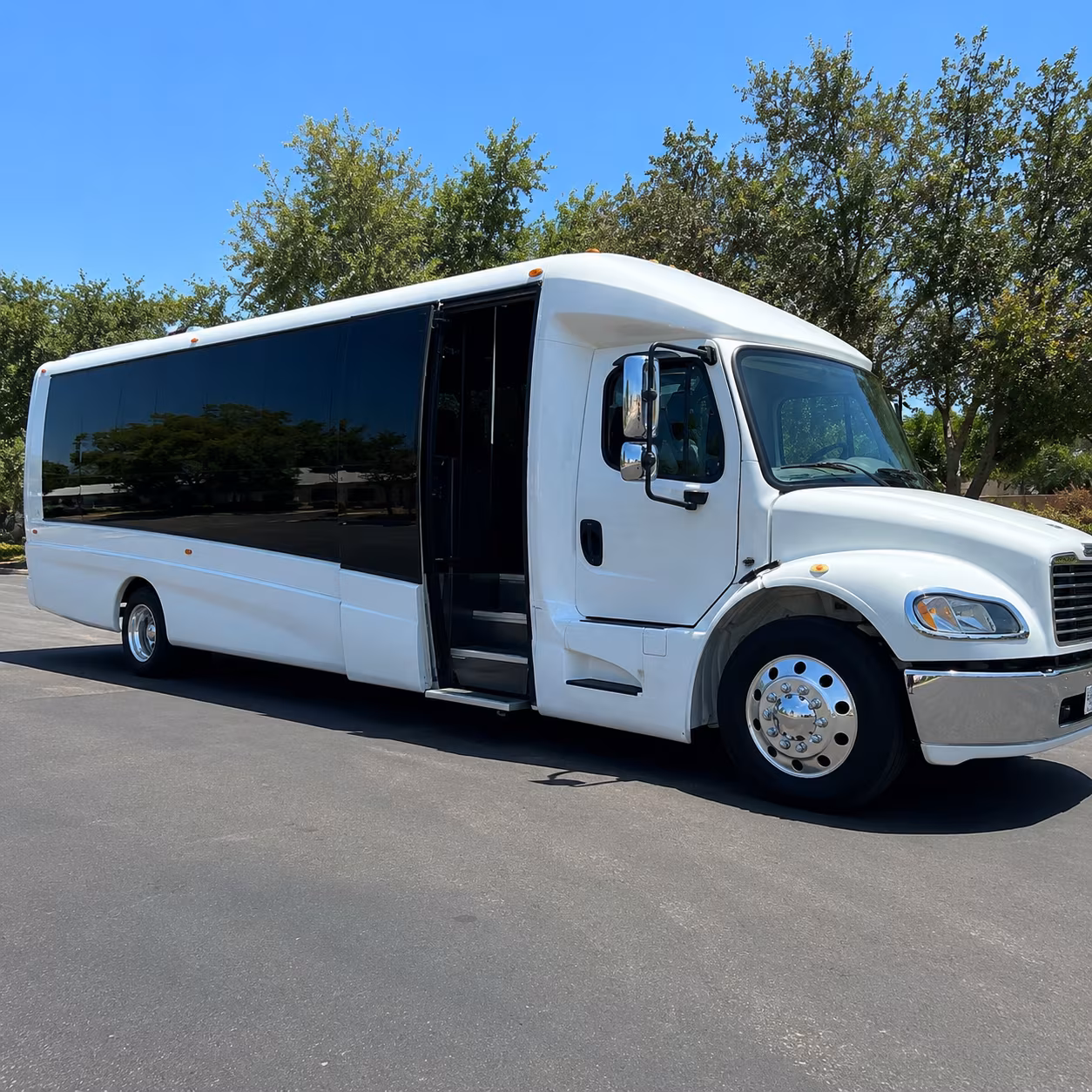charter buses for legoland and carlsbad attraction group trips