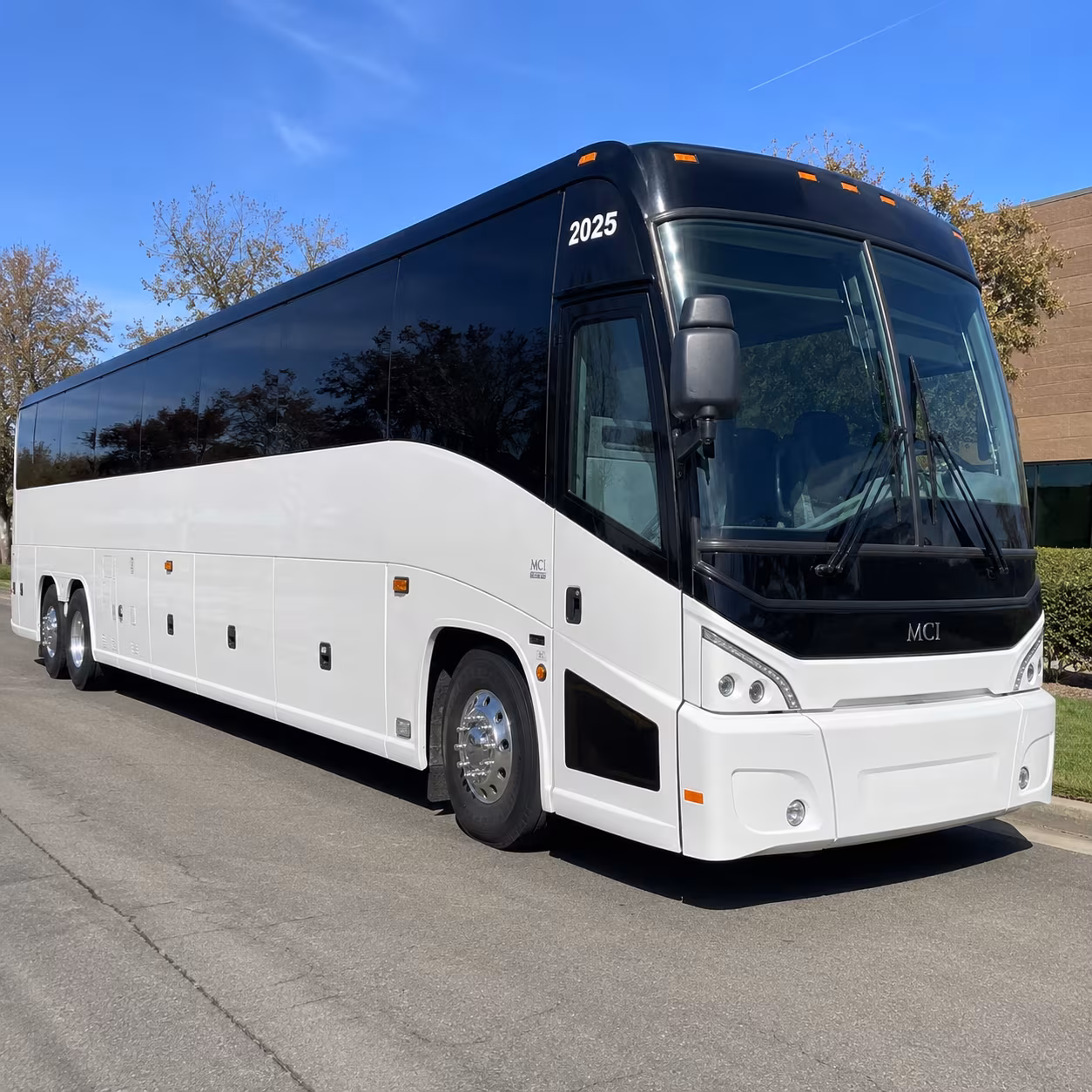 charter buses to padres games at petco park from carlsbad