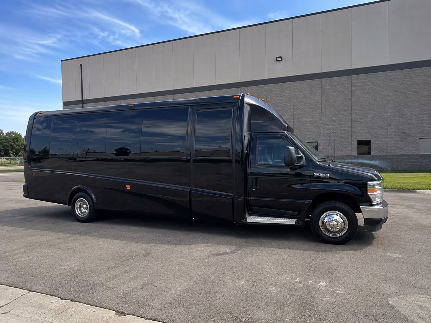 concert shuttle buses to pechanga arena san diego
