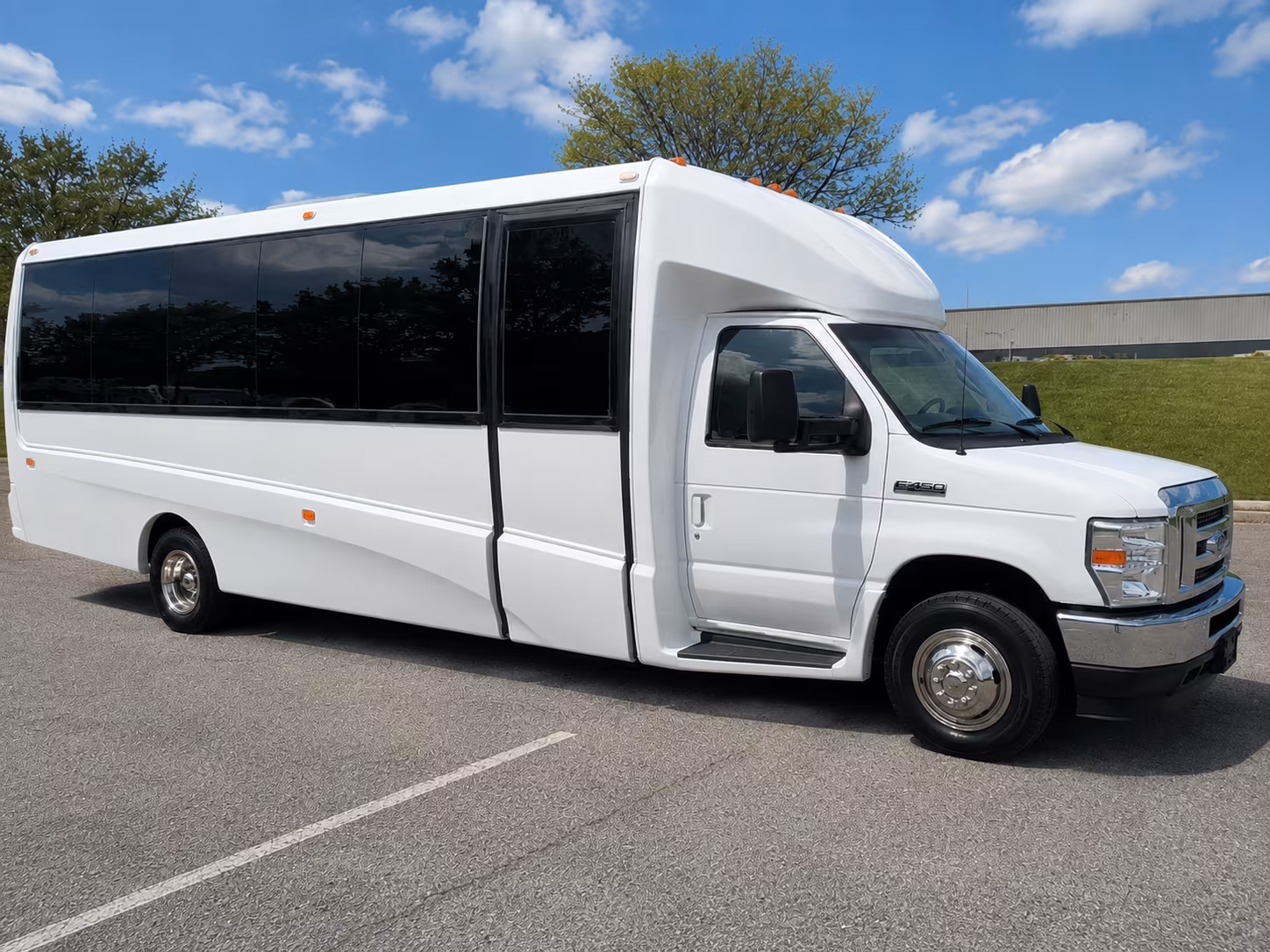 corporate retreat and team event buses in north county san diego