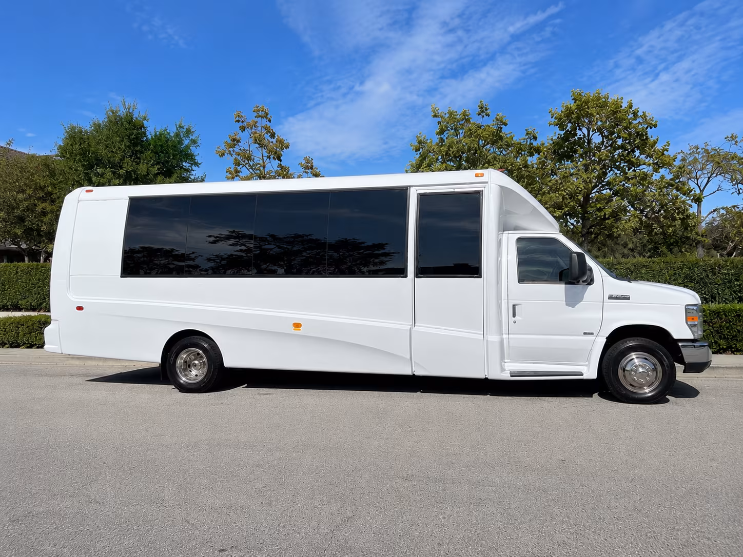 employee shuttle buses for carlsbad s research and tech corridor