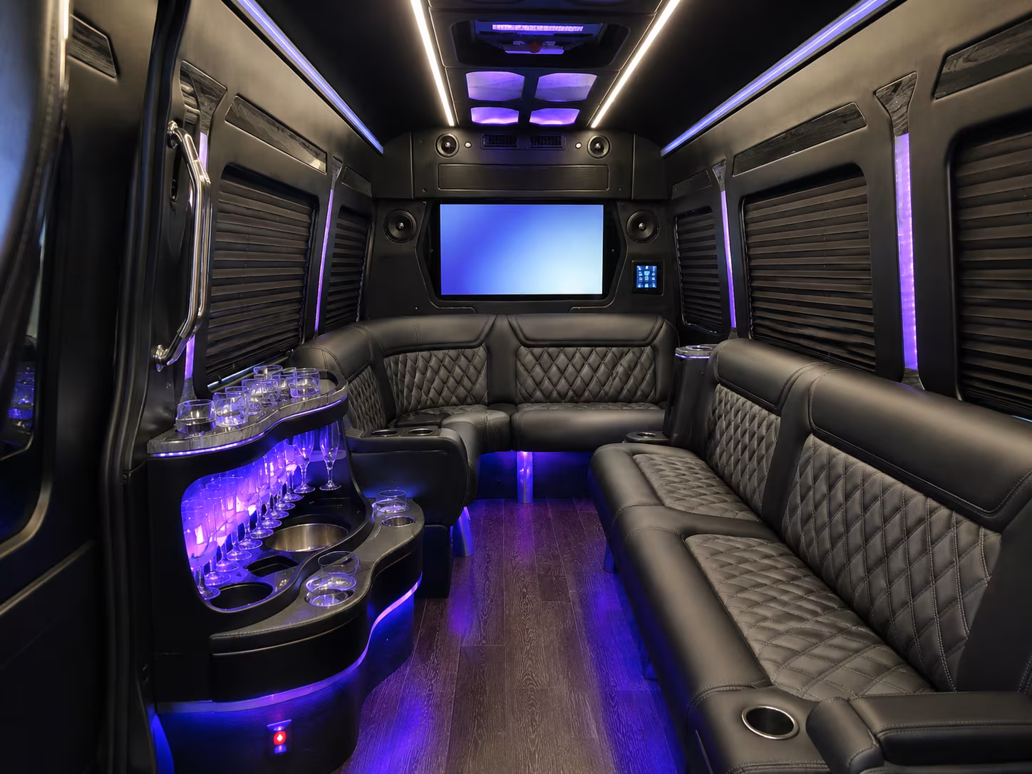group transportation in carlsbad for youth sports tournaments and travel teams