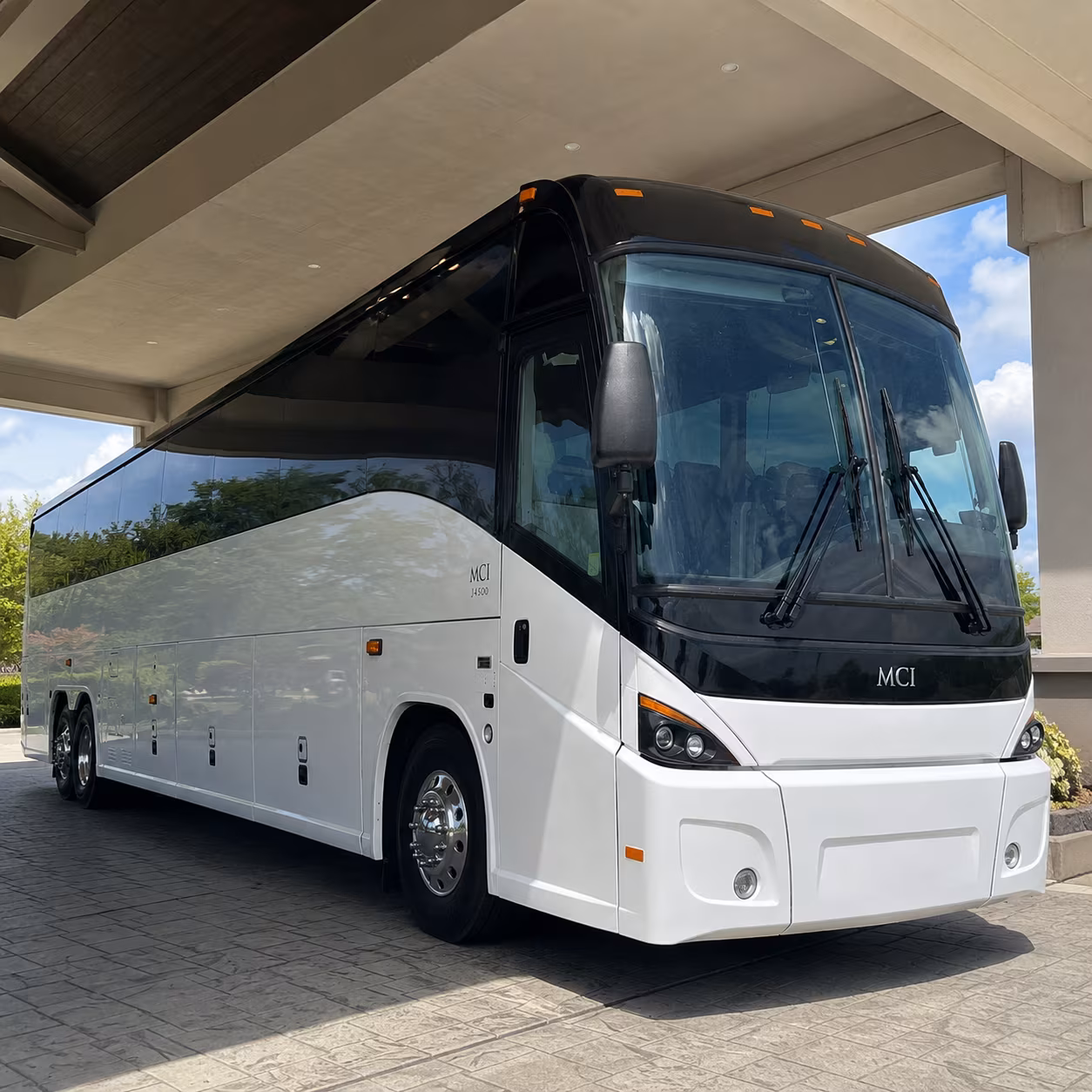 john wayne airport sna and long beach airport lgb shuttle buses from carlsbad