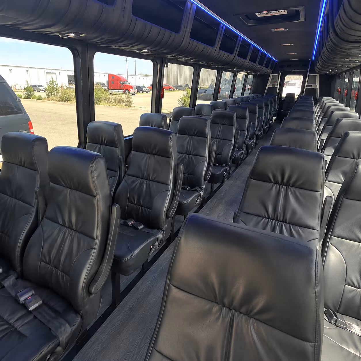 minibuses for carlsbad bridal party transportation on the wedding day