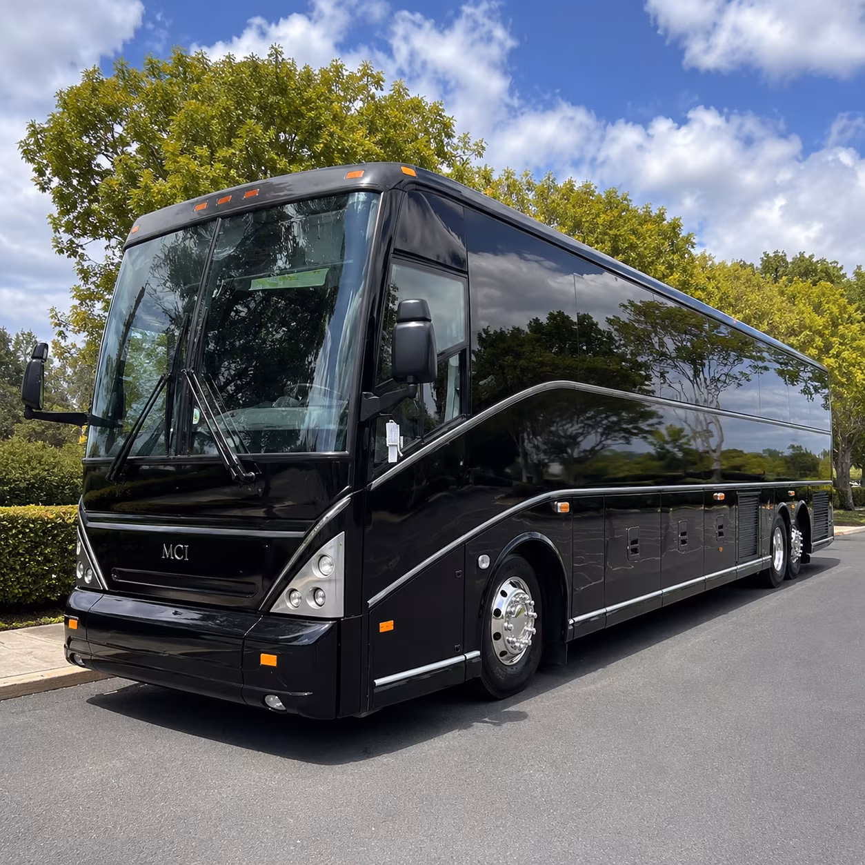 shuttle buses for carlsbad and north county government agency teams