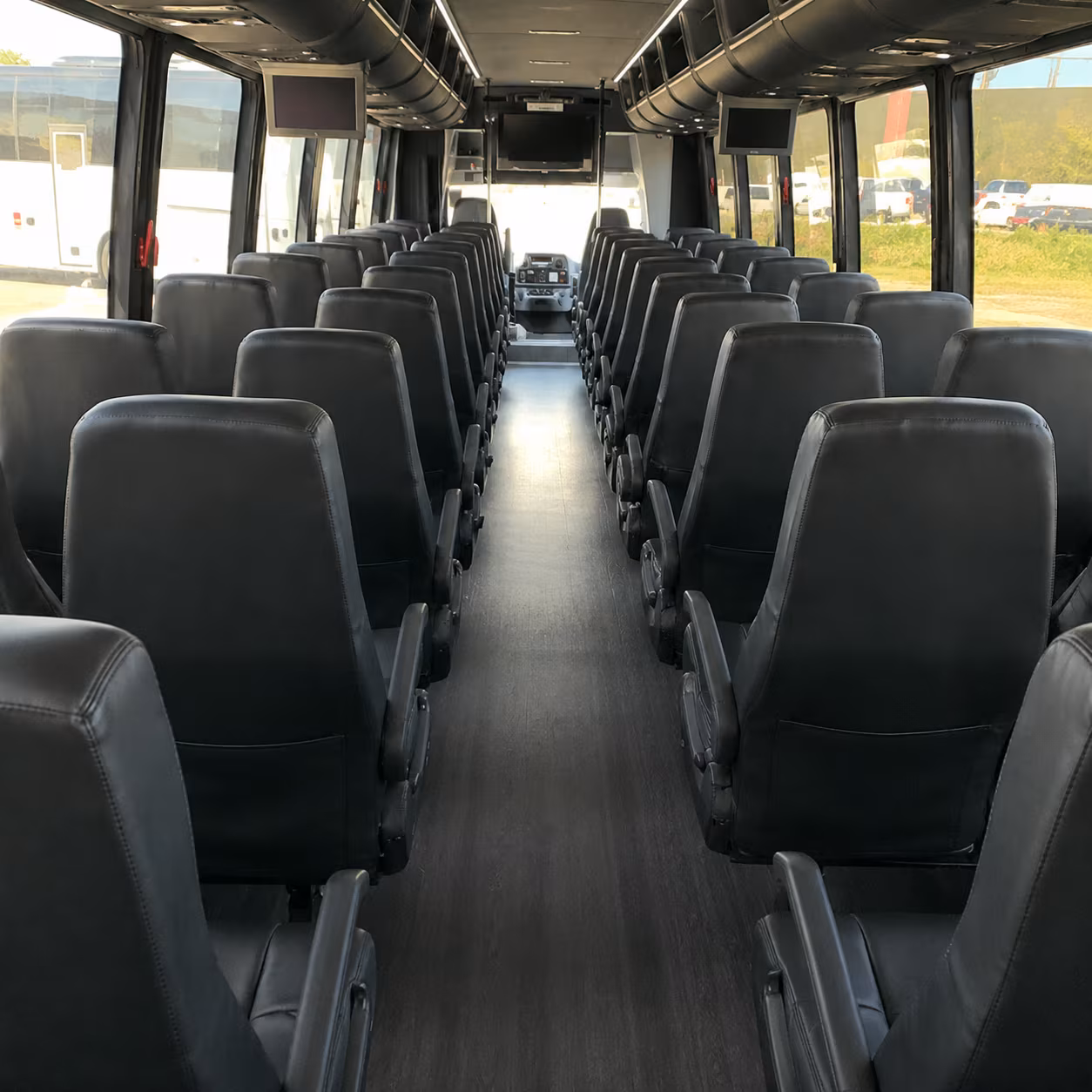 wedding guest shuttle buses between carlsbad hotels and ceremony venues